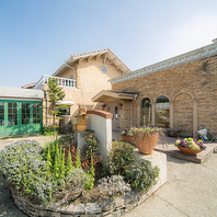 西洋風の建物で楽しむ食事と飲み放題☆