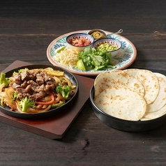 【1辛】ファフィータ スアデロ（牛肉の煮込み）