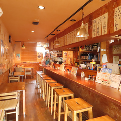 大型宴会を楽しむなら【貸切】が断然おすすめ！昭和レトロな店内をまるごと使えて、全席喫煙OKだからストレスなし。会社の打ち上げや気軽な宴会にぜひどうぞ！