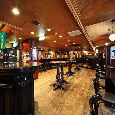 THE DUBLINERS’ IRISHPUB（ダブリナーズ アイリッシュパブ） 新宿店>