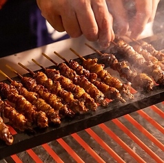 6日間仕込み。外カリ中モチの名代かわ焼き