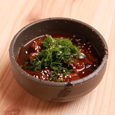 名物！くし若の赤どて焼き