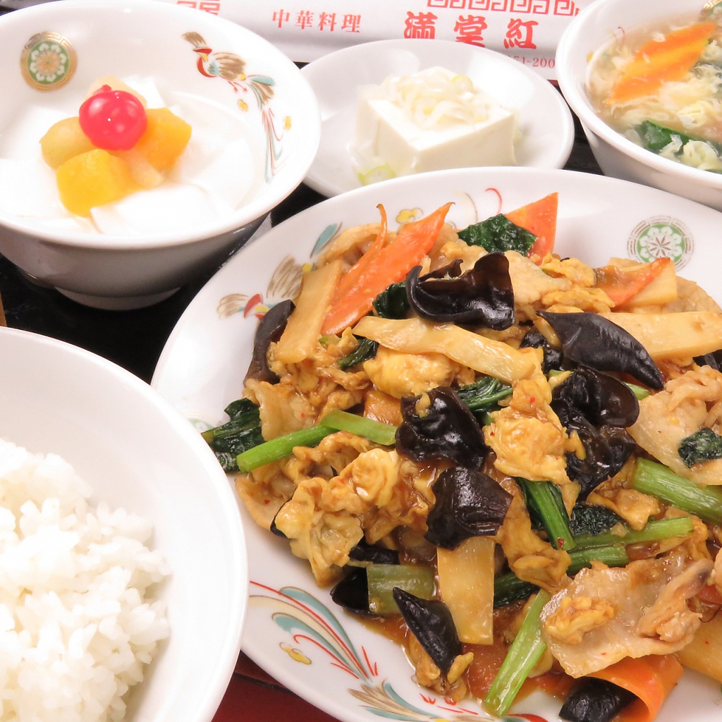 テイクアウト・出前(無料配達も◎)にも対応！お家でのお食事や会社のランチに絶品中華をどうぞ！