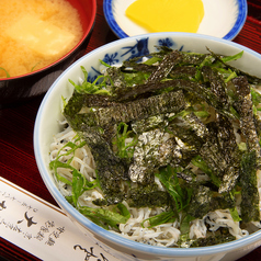 釜揚げシラス丼