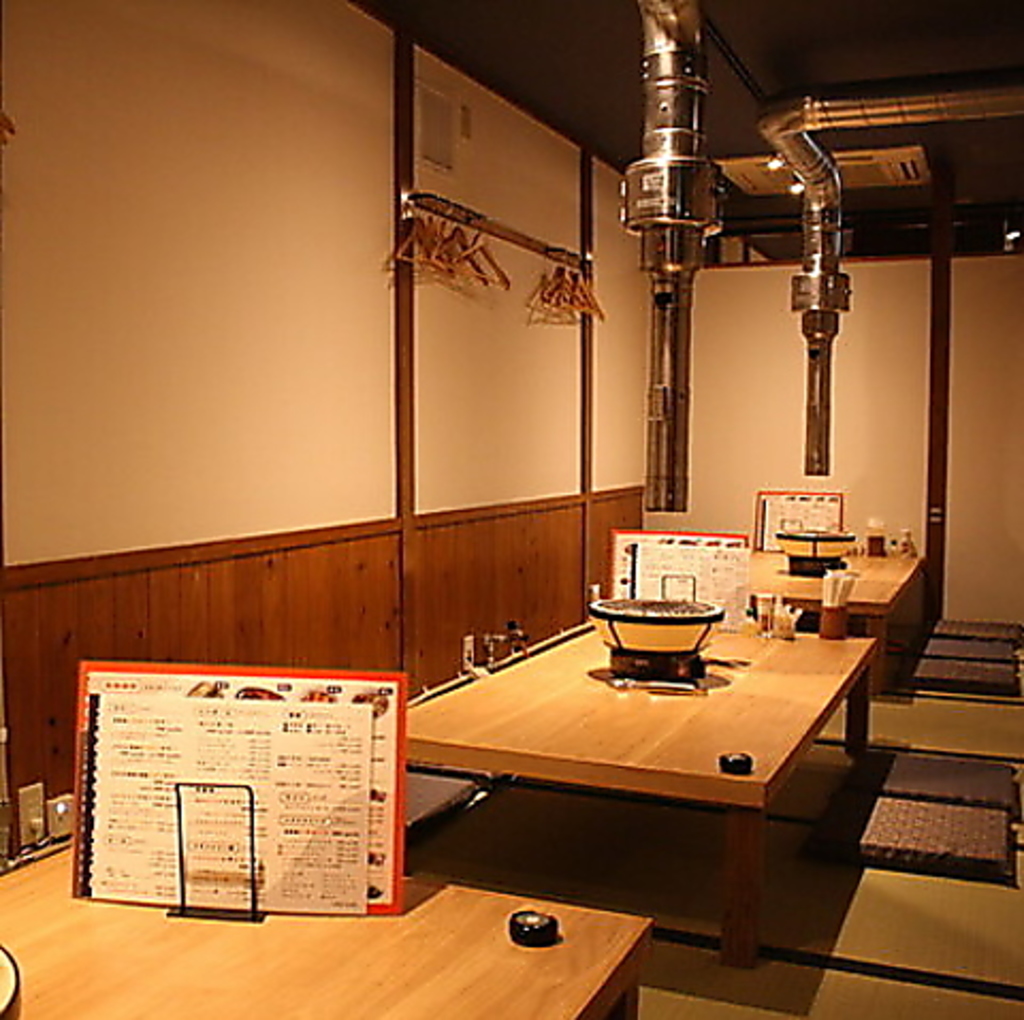 最大で35名様でご利用可能な個室がございます。大人数での飲み会に最適です。