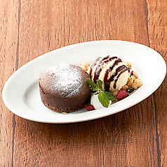 フォンダンショコラ バニラアイス添え