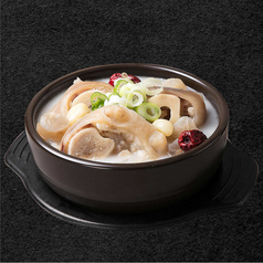 牛足煮込みスープ