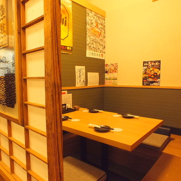 炉端焼き 魚然 北浜の雰囲気1