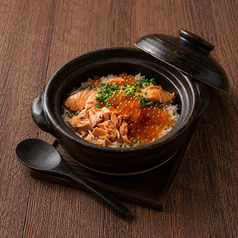 焼き鮭といくらの土鍋ご飯(1合)