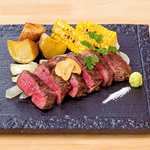 お魚はもちろん、お肉も美味しい！旨みを閉じ込めてじっくり焼き上げたステーキは食欲をそそります☆