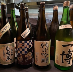 京都酒を中心に関西圏内、全国の日本酒を１０種類以上