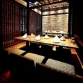 和の趣き溢れる店内は大人の為の落ち着いた雰囲気となっております。2名様~80名様までご利用可能な完全個室席は栄駅での接待や女子会、合コンなど各種宴会に最適なプライベート個室空間♪お得な宴会コースプランもご予算に合わせて3000円~用意。誕生日や記念日にお得なサプライズ特典もご用意。画像は系列店イメージです