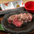 料理メニュー写真&nbsp;黒毛和牛フィレ肉溶岩焼き