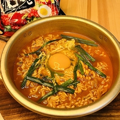 韓国で一番辛い即席ラーメン