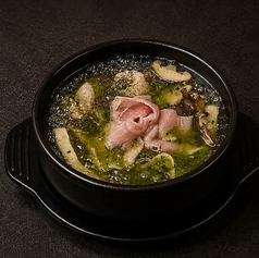 ニラ豚トロ豆腐スープ