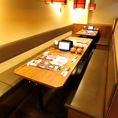【亀戸からアクセス抜群！】優しい雰囲気の店内空間はデートにもぴったり◎カップルや女子会の集まりにもご利用しやすいように、広めのお席をご用意しております。ぜひ当店自慢のお鍋・しゃぶしゃぶをご堪能ください。ご予約やお問い合わせはお気軽に店舗まで♪