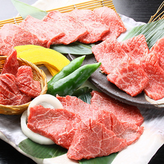 韓国家庭料理 豚ブザ 新宿店の特集写真