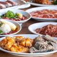 鮮度抜群のホルモンと厳選したお肉と飲み放題が楽しめる、飲み会、宴会にピッタリのコースのご用意もございます。