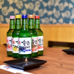 韓国家庭料理 豚ブザ 新宿店の特集写真