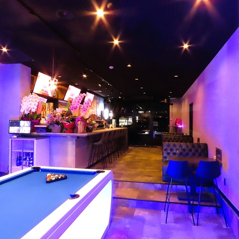 ダーツにビリヤード！飲むだけじゃない、飽きさせない大人のエンタメ空間へようこそ