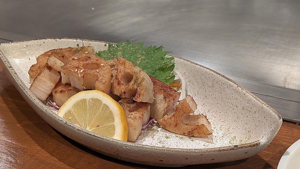 旬の野菜も鉄板でさらに美味しく♪ワインと一緒にどうぞ