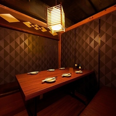 全席完全個室居酒屋　九州地鶏　鶏のまるよし　新橋店の雰囲気3