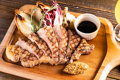 白金豚 肩ロース 150g