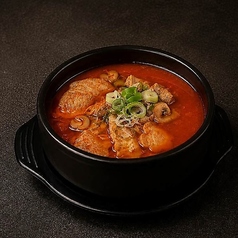 ピリ辛豚トロ豆腐スープ