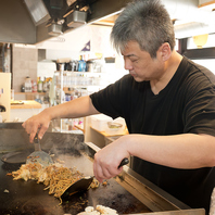 職人技をご堪能あれ！豪快かつ繊細な鉄板料理を提供