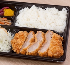 柔らかヒレかつ弁当を、お家で贅沢に楽しむ