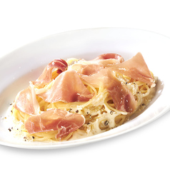 生ハムのカルボナーラスパゲッティ