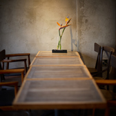 【お一人様も大歓迎】アットホームな雰囲気の当店で、お仕事終わりのサク飲み・休日のお食事はいかがですか?カウンターは全4席完備☆お連れ様と肩を並べて二次会利用にもオススメです。