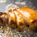 料理メニュー写真&nbsp;北海道直送 天然アワビのレアバター焼き