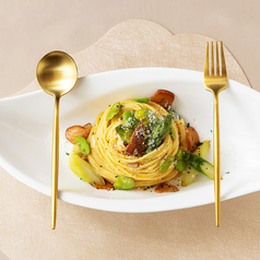 そら豆のカルボナーラ　シチリア風