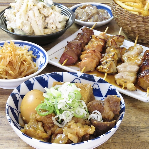 綾瀬駅西口1分！！新鮮なプリプリの肉を使用した、お手頃価格のやきとん！