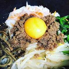 もちろん肉味噌たっぷり！ビビンバ丼