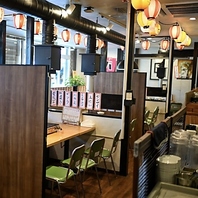 内観も昭和チックな雰囲気満点！