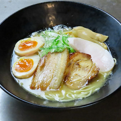 シメは極鶏ラーメンで♪