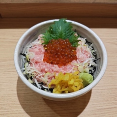 テイクアウトねぎとろいくら丼