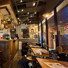 カルニセリア 横浜駅前店の雰囲気2