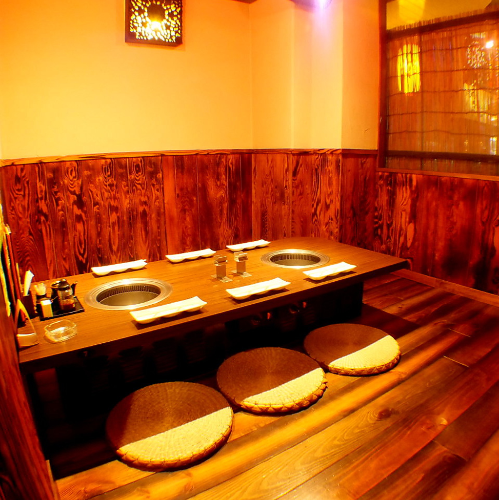 座敷個室・テーブル・カウンターなど各種お席をご用意♪宴会・ファミリー・デートなど様々なご利用に