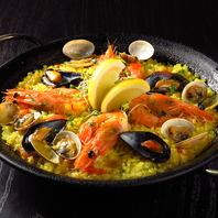 本格的なスペイン料理を堪能！自慢のパエリアは必見です