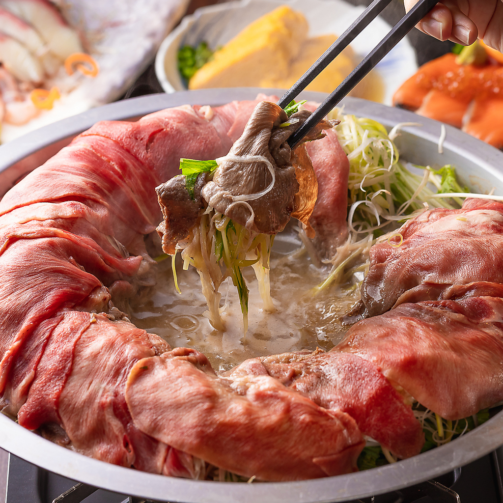 【忍家自慢の鍋】牛タンしゃぶや和牛もつが絶品！〆まで楽しめる◎