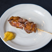 風味が豊かな鶏の魅力を口いっぱいに堪能できる