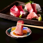 創業100年の歴史を持つ、木桶仕込みの弓削多醤油を使用