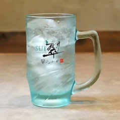 翠ジンソーダ