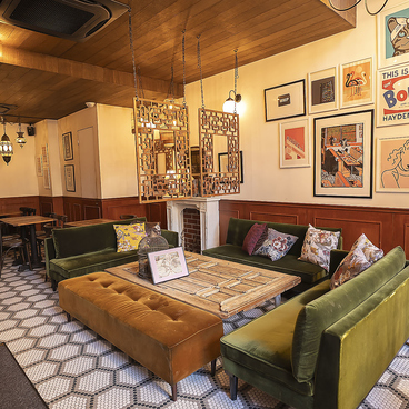 SIK eatery シックイータリー うつぼ公園店の雰囲気1