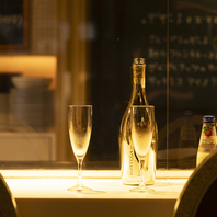 デートやお祝いに♪雰囲気◎の店内でゆっくりと…