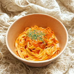 蟹のトマトクリームパスタ