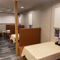 下町感あふれる店内で一杯